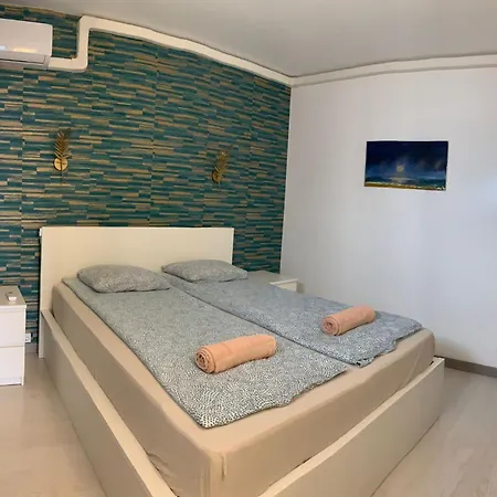 Casa Viktoria *